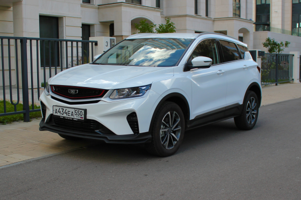 Прокат авто belgee x50 комфорт класса 2024 года в городе Москва Матвеевское от 4000 руб./сутки, передний привод, двигатель: бензин, объем 1.5 литров, каско (Мультидрайв), ОСАГО (Мультидрайв), без водителя, недорого - RentRide