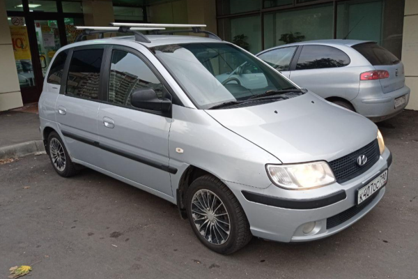 Прокат авто hyundai matrix эконом класса 2007 года в городе Москва Медведково от 1360 руб./сутки, передний привод, двигатель: бензин, объем 1.6 литров, ОСАГО (Впишу в полис), без водителя, недорого - RentRide