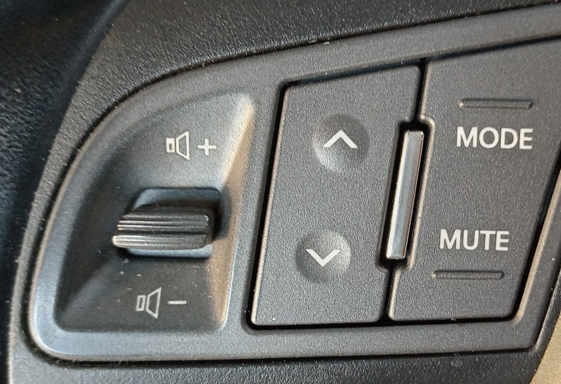 Аренда kia soul эконом класса 2013 года в городе Москва Ольховая от 1790 руб./сутки, передний привод, двигатель: бензин, объем 1.6 литров, ОСАГО (Впишу в полис), без водителя, недорого, вид 11 - RentRide