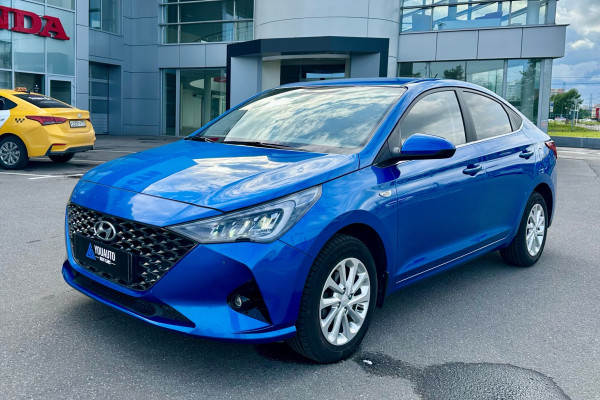 Прокат авто hyundai solaris эконом класса 2021 года в городе Москва от 2390 руб./сутки, передний привод, двигатель: бензин, объем 1.6 литров, каско (Мультидрайв), ОСАГО (Мультидрайв), без водителя, недорого - RentRide