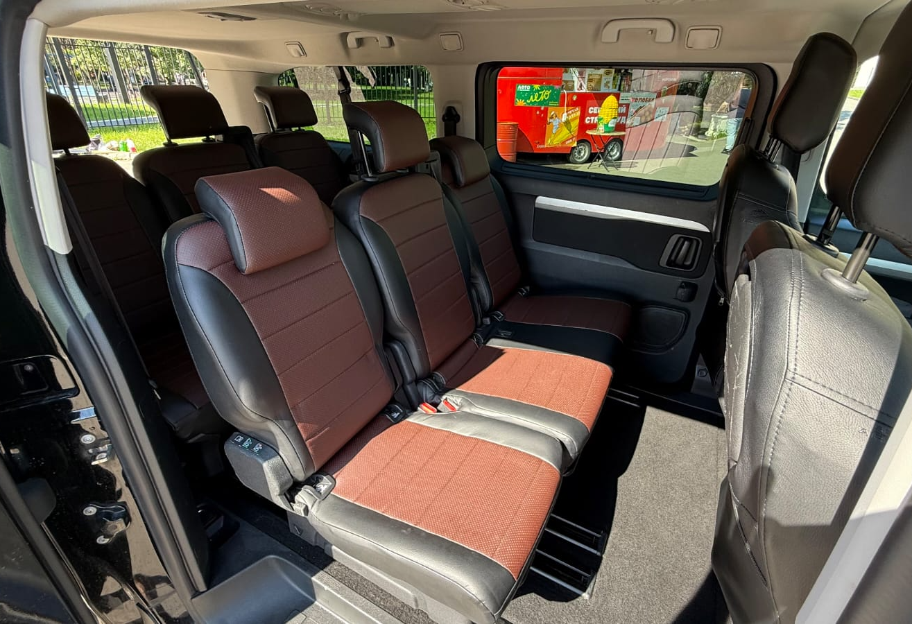 Аренда citroen spacetourer 2021 года в городе Москва Алексеевская от 7500 руб./сутки, передний привод, двигатель: дизель, объем 2 литра, каско (Мультидрайв), ОСАГО (Мультидрайв), без водителя, недорого, вид 3 - RentRide