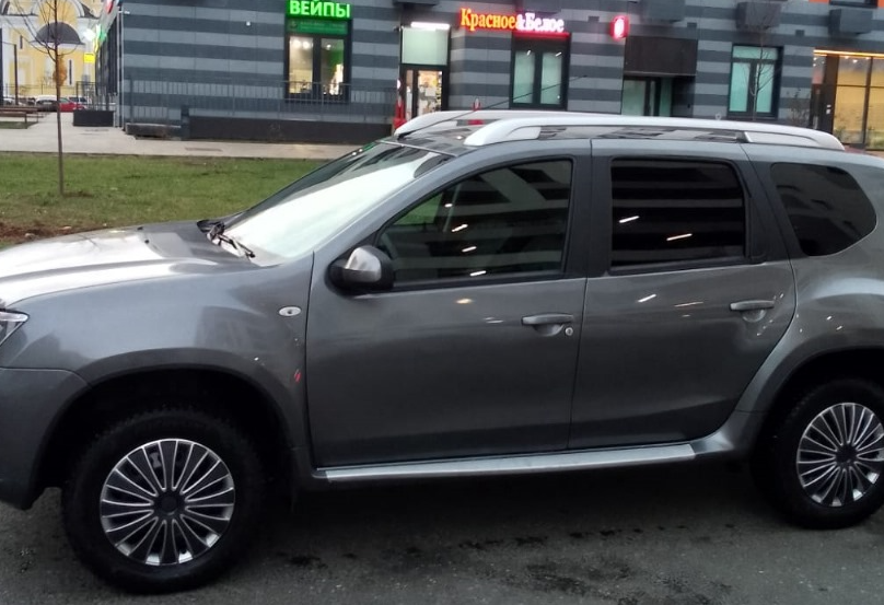 Аренда nissan terrano эконом класса 2020 года в городе Москва Коломенская от 2200 руб./сутки, передний привод, двигатель: бензин, объем 1.6 литров, ОСАГО (Мультидрайв), без водителя, недорого, вид 2 - RentRide