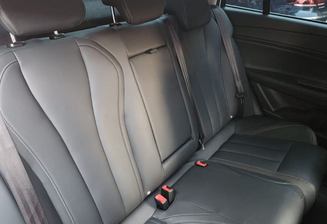 Аренда omoda s5 эконом класса 2023 года в городе Москва Таганская от 3400 руб./сутки, передний привод, двигатель: бензин, объем 1.5 литров, каско (Мультидрайв), ОСАГО (Мультидрайв), без водителя, недорого, вид 6 - RentRide