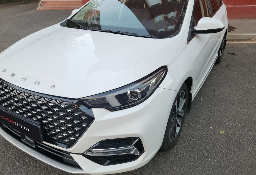 Аренда omoda s5 эконом класса 2023 года в городе Москва Таганская от 3400 руб./сутки, передний привод, двигатель: бензин, объем 1.5 литров, каско (Мультидрайв), ОСАГО (Мультидрайв), без водителя, недорого - RentRide