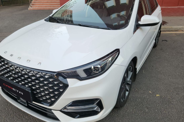 Прокат авто omoda s5 2023 года в городе Москва Таганская от 3400 руб./сутки, передний привод, двигатель: бензин, объем 1.5 литров, каско (Мультидрайв), ОСАГО (Мультидрайв), без водителя, недорого - RentRide