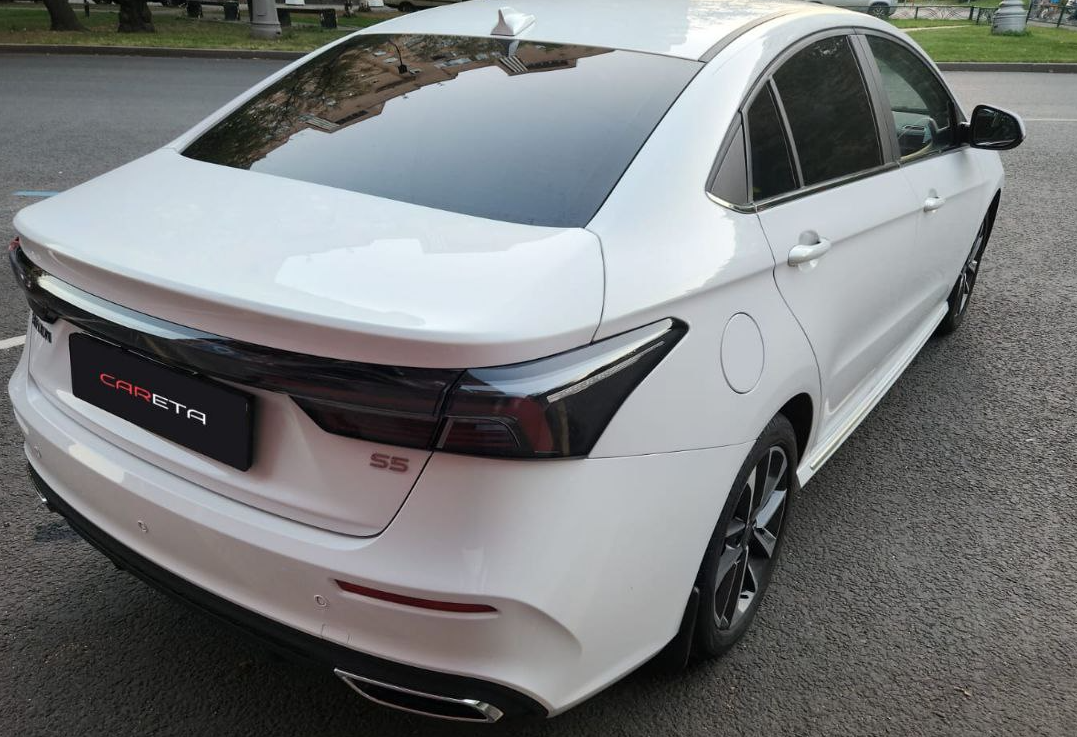 Аренда omoda s5 2023 года в городе Москва Таганская от 3400 руб./сутки, передний привод, двигатель: бензин, объем 1.5 литров, каско (Мультидрайв), ОСАГО (Мультидрайв), без водителя, недорого, вид 2 - RentRide