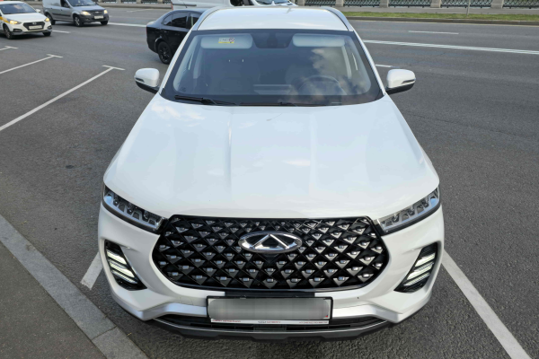 Прокат авто chery tiggo-7-pro 2022 года в городе Москва Таганская от 4300 руб./сутки, передний привод, двигатель: бензин, объем 1.5 литров, каско (Мультидрайв), ОСАГО (Мультидрайв), без водителя, недорого - RentRide