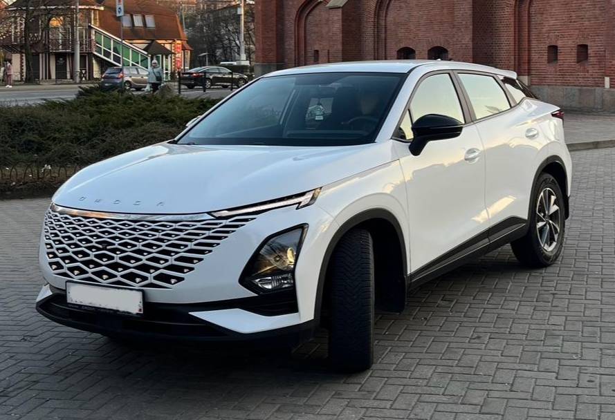 Аренда omoda c5 комфорт класса 2024 года в городе Москва от 3992 руб./сутки, передний привод, двигатель: бензин, объем 1.5 литров, ОСАГО (Впишу в полис), без водителя, недорого - RentRide