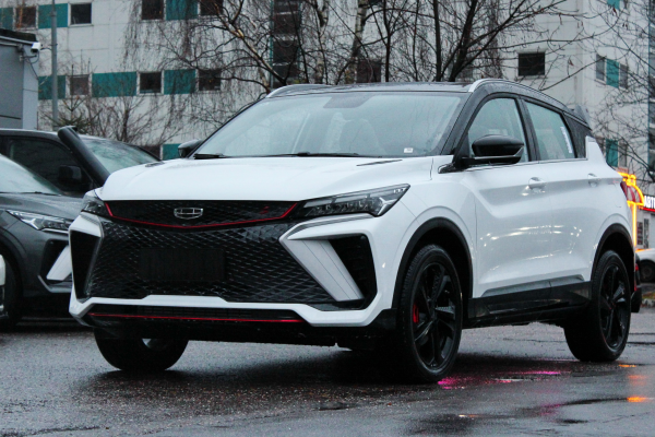 Прокат авто geely coolray стандарт класса 2023 года в городе Москва Бульвар Дмитрия Донского от 4500 руб./сутки, передний привод, двигатель: бензин, объем 1.6 литров, ОСАГО (Мультидрайв), без водителя, недорого - RentRide