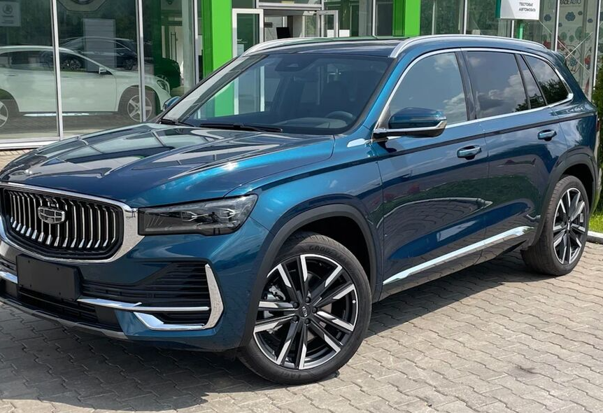 Аренда geely monjaro бизнес класса 2024 года в городе Москва от 7120 руб./сутки, полный привод, двигатель: бензин, объем 2 литра, каско (Мультидрайв), ОСАГО (Мультидрайв), без водителя, недорого - RentRide