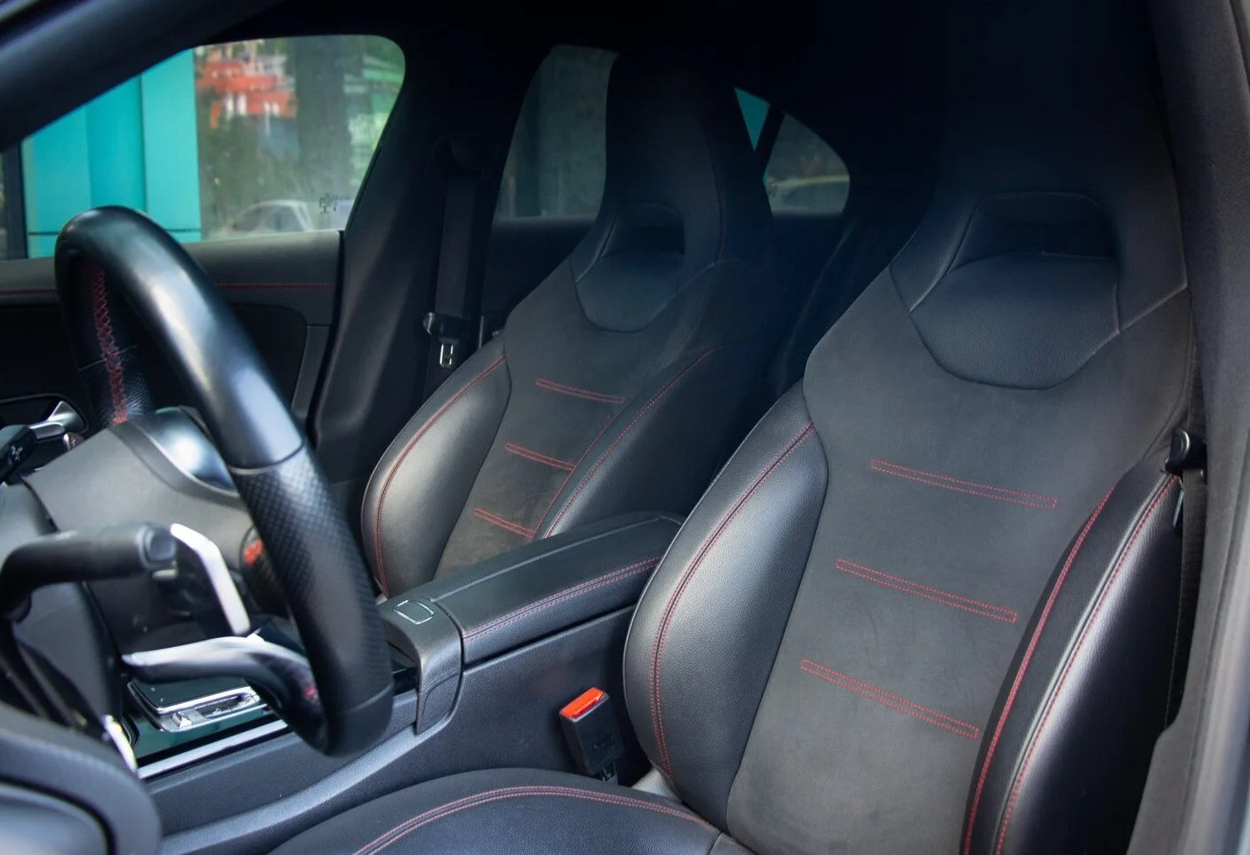 Аренда mercedes-benz cla бизнес класса 2019 года в городе Москва от 5192 руб./сутки, передний привод, двигатель: дизель, объем 2 литра, без водителя, недорого, вид 3 - RentRide