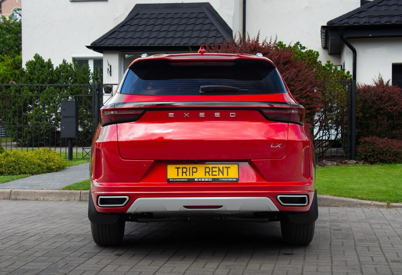 Аренда exeed lx комфорт класса 2024 года в городе Москва от 3992 руб./сутки, передний привод, двигатель: бензин, объем 1.5 литров, ОСАГО (Мультидрайв), без водителя, недорого, вид 6 - RentRide