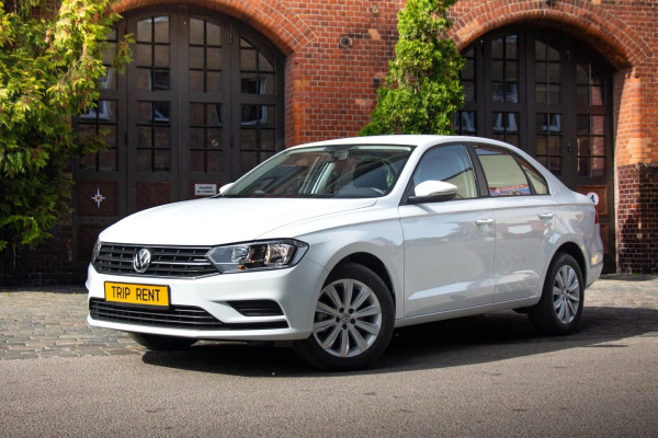 Прокат авто volkswagen bora комфорт класса 2023 года в городе Калининград от 3032 руб./сутки, передний привод, двигатель: бензин, объем 1.5 литров, ОСАГО (Мультидрайв), без водителя, недорого - RentRide