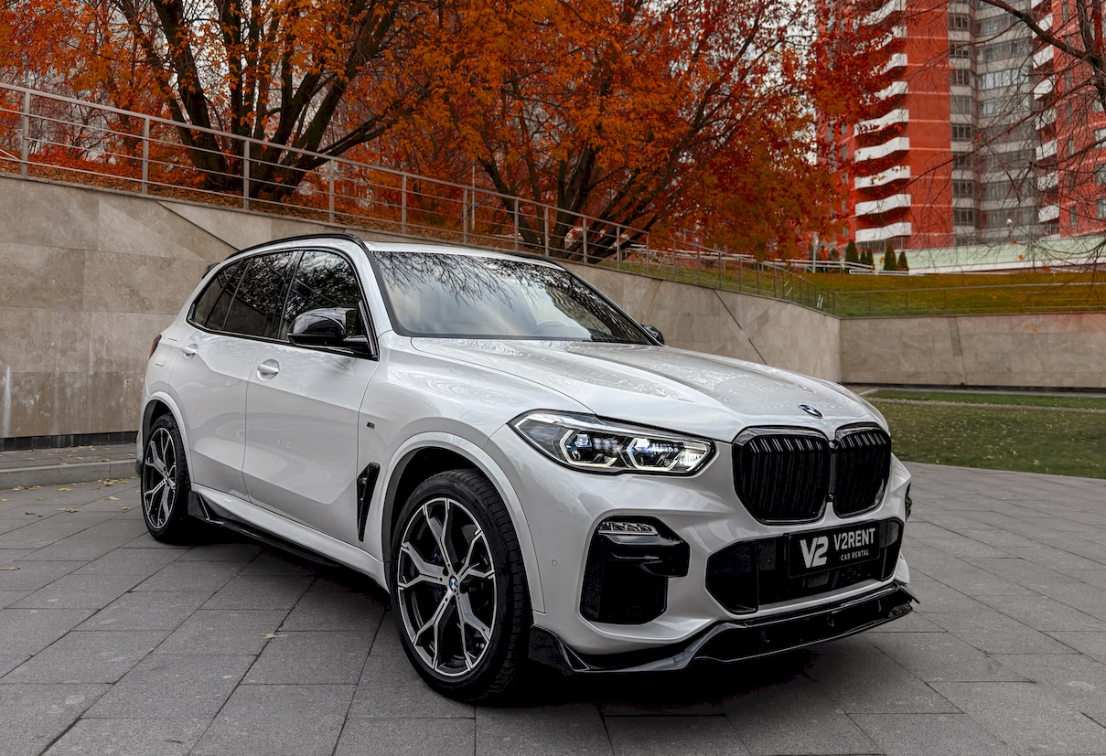 Аренда bmw x5 премиум класса 2021 года в городе Москва Филатов луг от 16000 руб./сутки, полный привод, двигатель: бензин, объем 3 литра, каско (Мультидрайв), ОСАГО (Мультидрайв), без водителя, недорого - RentRide