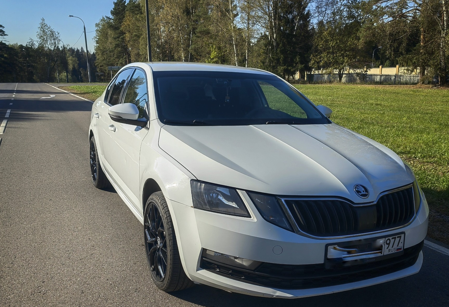 Аренда skoda octavia 2018 года в городе Москва Ольховая от 1640 руб./сутки, передний привод, двигатель: бензин, объем 1.6 литров, ОСАГО (Впишу в полис), без водителя, недорого, вид 4 - RentRide