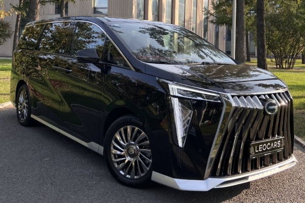Прокат авто gac gac комфорт класса 2023 года в городе Москва от 12800 руб./сутки, полный привод, двигатель: гибрид, объем 2 литра, ОСАГО (Мультидрайв), без водителя, недорого - RentRide