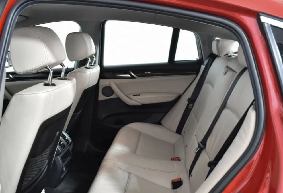 Аренда bmw x4 бизнес класса 2020 года в городе Москва от 6792 руб./сутки, полный привод, двигатель: бензин, объем 2 литра, ОСАГО (Мультидрайв), без водителя, недорого, вид 6 - RentRide