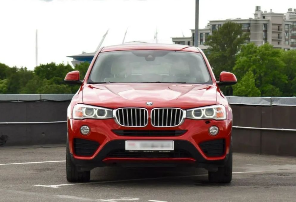 Аренда bmw x4 бизнес класса 2020 года в городе Москва от 6792 руб./сутки, полный привод, двигатель: бензин, объем 2 литра, ОСАГО (Мультидрайв), без водителя, недорого, вид 2 - RentRide