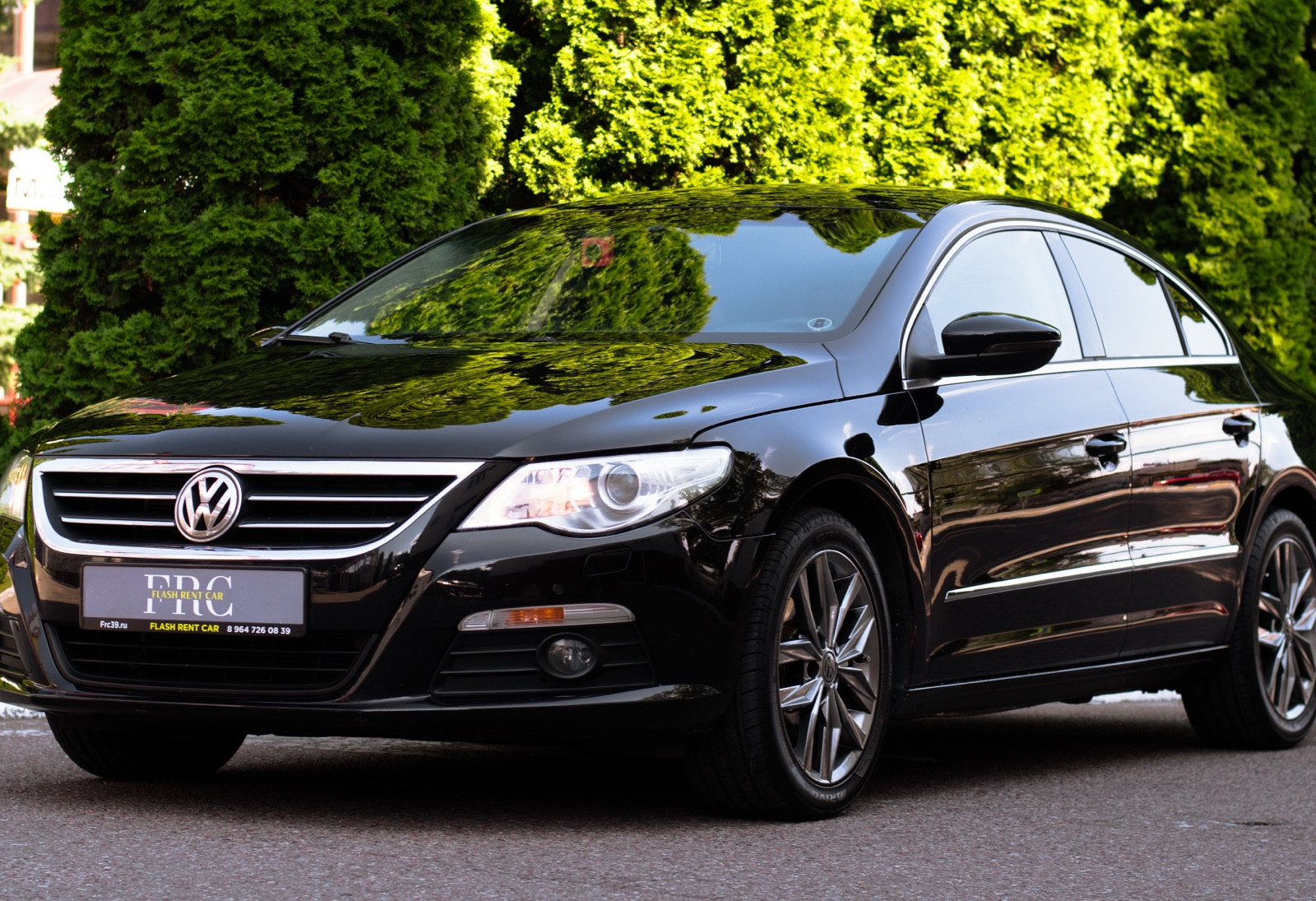 Аренда volkswagen passat-cc комфорт класса 2010 года в городе Москва от 3352 руб./сутки, передний привод, двигатель: бензин, объем 2 литра, каско (Впишу в полис), ОСАГО (Мультидрайв), без водителя, недорого - RentRide