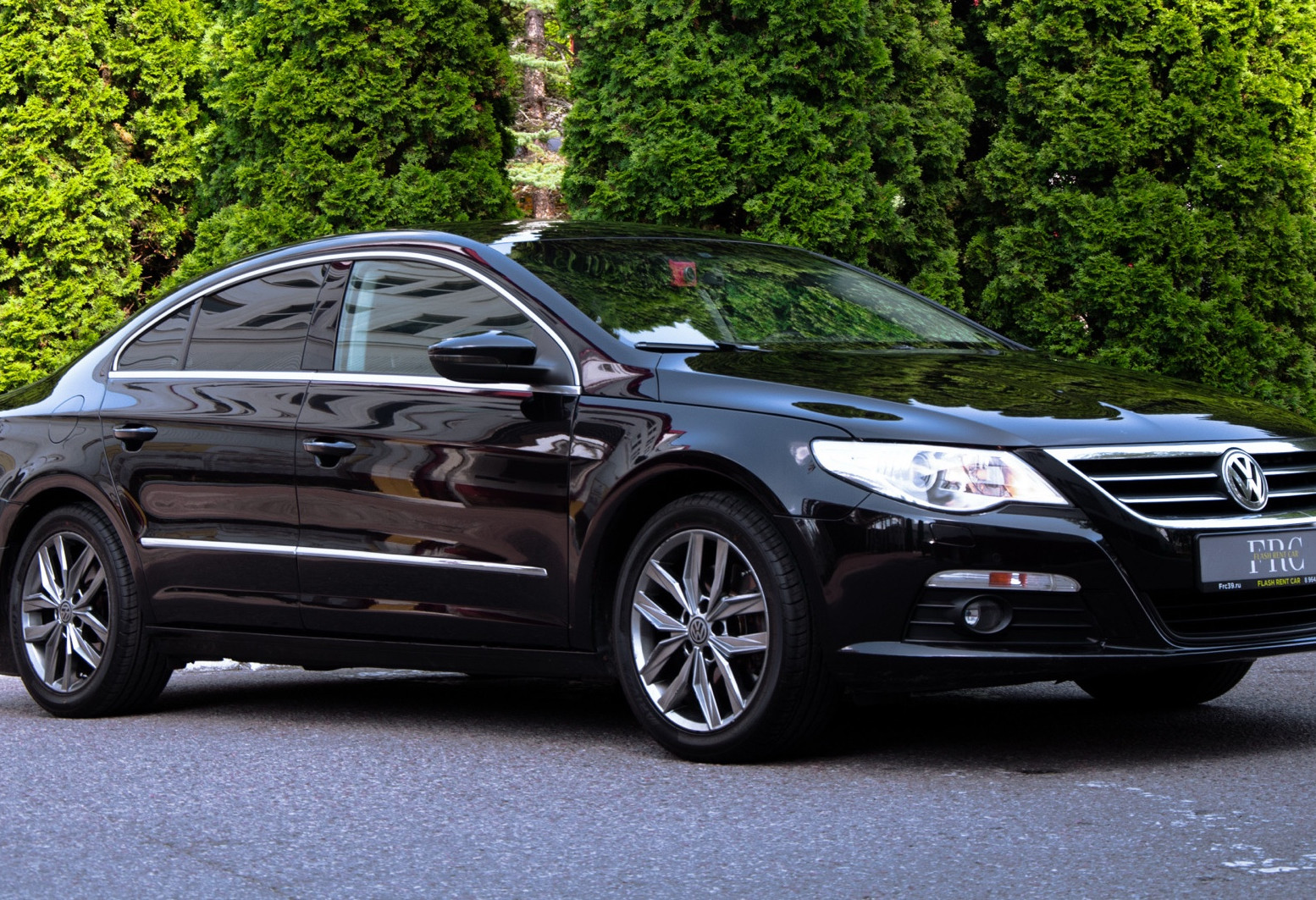 Аренда volkswagen passat-cc комфорт класса 2010 года в городе Москва от 3352 руб./сутки, передний привод, двигатель: бензин, объем 2 литра, каско (Впишу в полис), ОСАГО (Мультидрайв), без водителя, недорого, вид 2 - RentRide