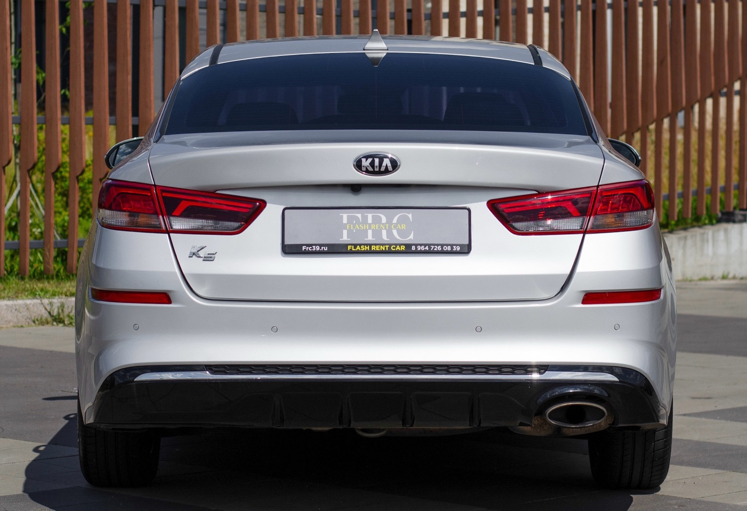 Аренда kia k5 комфорт класса 2019 года в городе Москва от 3592 руб./сутки, передний привод, двигатель: бензин, объем 2.4 литра, каско (Впишу в полис), ОСАГО (Мультидрайв), без водителя, недорого, вид 6 - RentRide