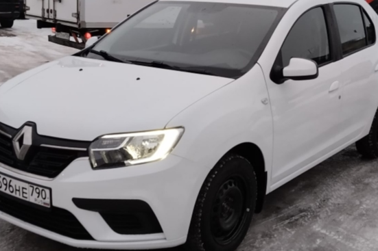 Прокат авто renault logan эконом класса 2019 года в городе Пенза от 2160 руб./сутки, передний привод, двигатель: бензин, объем 1.6 литров, ОСАГО (Мультидрайв), без водителя, недорого - RentRide
