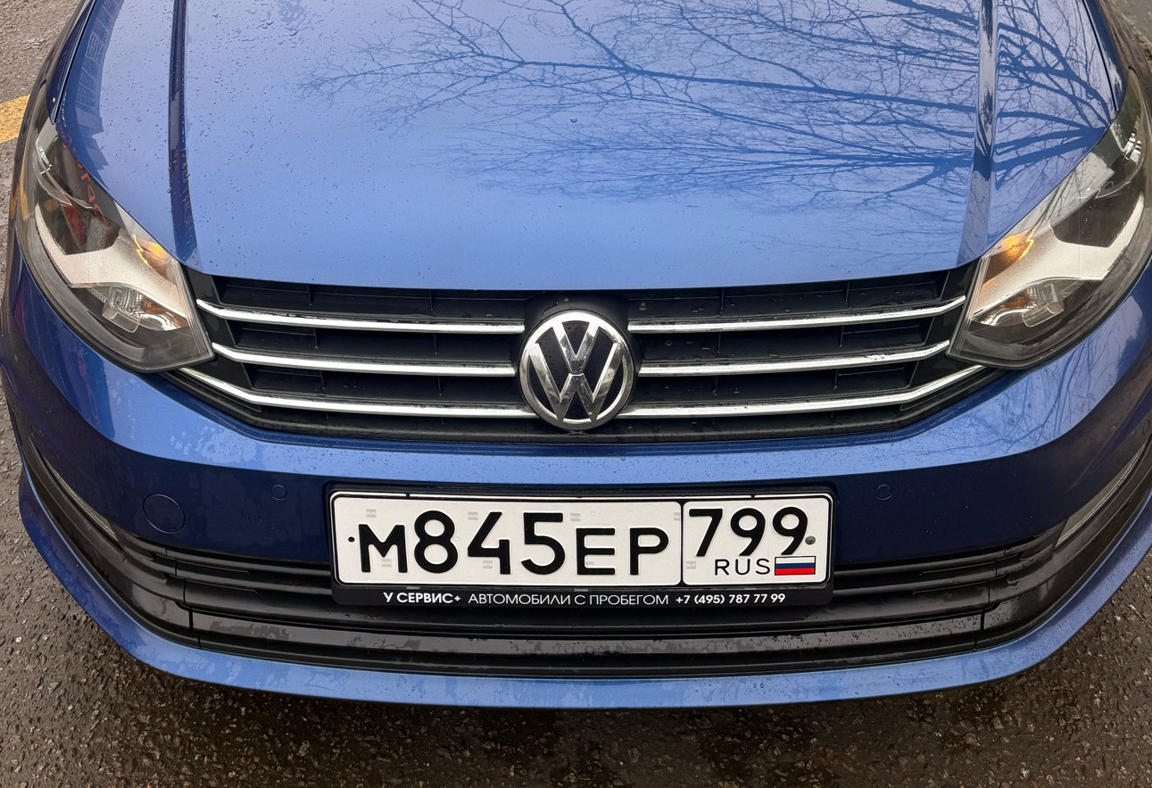 Аренда volkswagen polo эконом класса 2018 года в городе Москва Отрадное от 2099 руб./сутки, передний привод, двигатель: бензин, объем 1.6 литров, ОСАГО (Мультидрайв), без водителя, недорого, вид 4 - RentRide