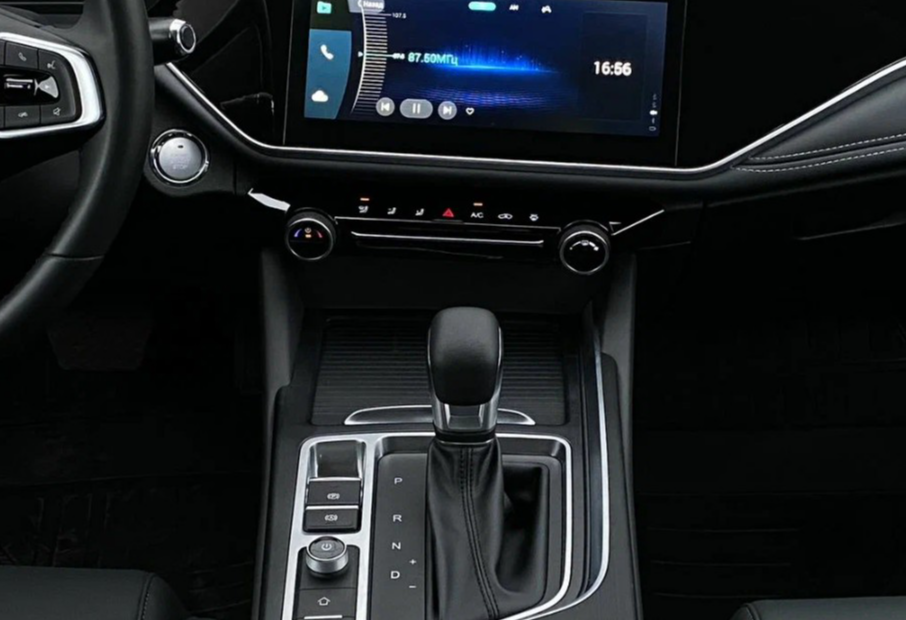 Аренда omoda s5 стандарт класса 2024 года в городе Москва Щукинская от 3000 руб./сутки, передний привод, двигатель: бензин, объем 1.5 литров, каско (Мультидрайв), ОСАГО (Мультидрайв), без водителя, недорого, вид 13 - RentRide