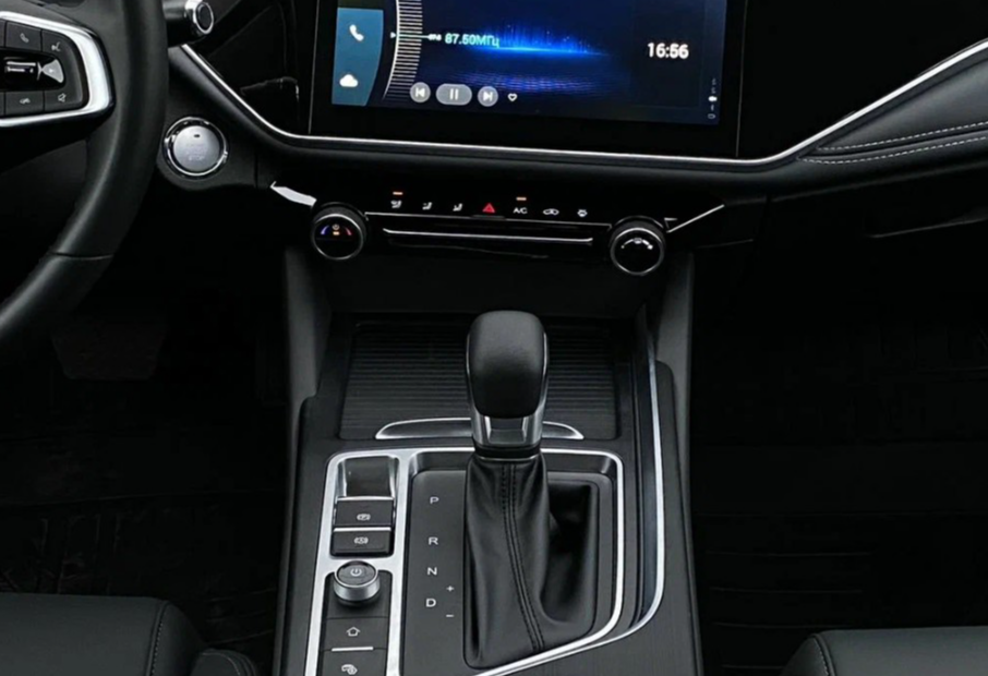 Аренда omoda s5 стандарт класса 2024 года в городе Москва Чертановская от 3000 руб./сутки, передний привод, двигатель: бензин, объем 1.5 литров, каско (Мультидрайв), ОСАГО (Мультидрайв), без водителя, недорого, вид 13 - RentRide