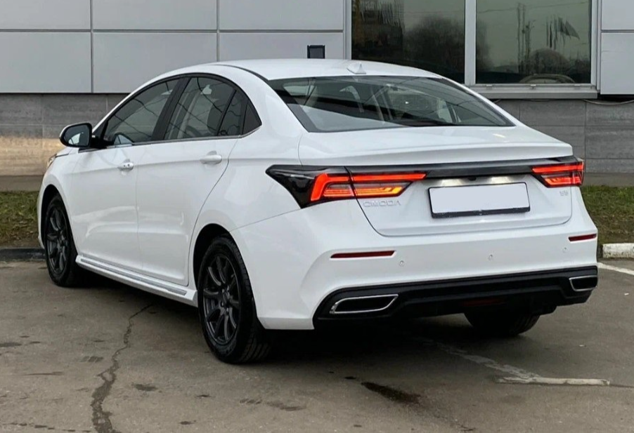 Аренда omoda s5 стандарт класса 2024 года в городе Москва Чертановская от 3000 руб./сутки, передний привод, двигатель: бензин, объем 1.5 литров, каско (Мультидрайв), ОСАГО (Мультидрайв), без водителя, недорого, вид 7 - RentRide