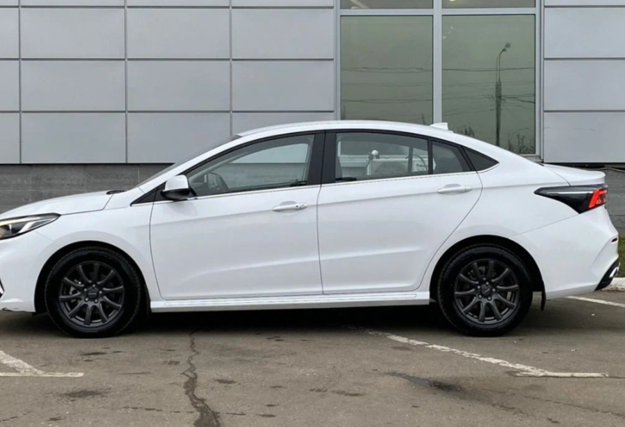 Аренда omoda s5 стандарт класса 2024 года в городе Москва Щукинская от 3000 руб./сутки, передний привод, двигатель: бензин, объем 1.5 литров, каско (Мультидрайв), ОСАГО (Мультидрайв), без водителя, недорого, вид 8 - RentRide