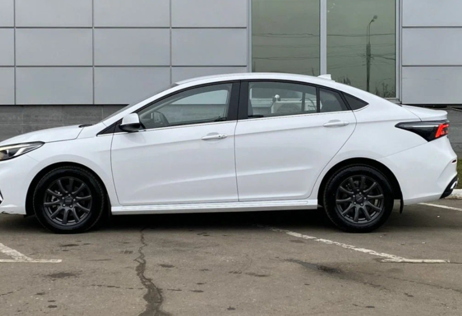 Аренда omoda s5 стандарт класса 2023 года в городе Москва Чертановская от 3000 руб./сутки, передний привод, двигатель: бензин, объем 1.5 литров, каско (Мультидрайв), ОСАГО (Мультидрайв), без водителя, недорого, вид 8 - RentRide