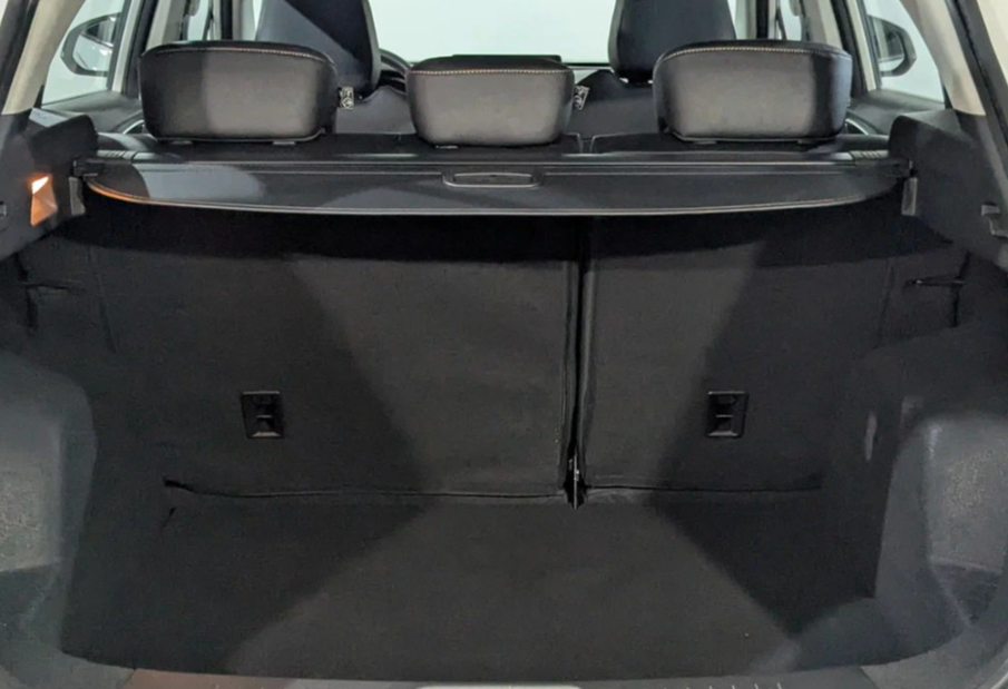 Аренда moskvich 3 эконом класса 2025 года в городе Москва Щукинская от 2952 руб./сутки, передний привод, двигатель: бензин, объем 1.5 литров, каско (Мультидрайв), ОСАГО (Мультидрайв), без водителя, недорого, вид 7 - RentRide