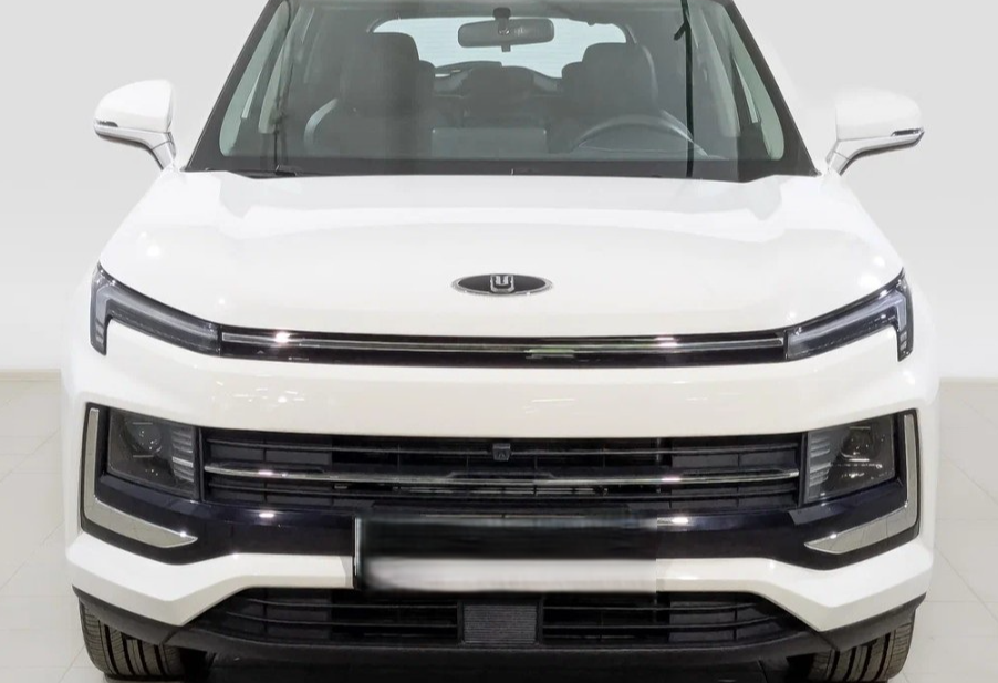 Аренда moskvich 3 эконом класса 2025 года в городе Москва Щукинская от 2952 руб./сутки, передний привод, двигатель: бензин, объем 1.5 литров, каско (Мультидрайв), ОСАГО (Мультидрайв), без водителя, недорого, вид 2 - RentRide