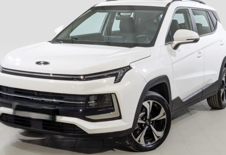 Аренда moskvich 3 эконом класса 2025 года в городе Москва Щукинская от 2952 руб./сутки, передний привод, двигатель: бензин, объем 1.5 литров, каско (Мультидрайв), ОСАГО (Мультидрайв), без водителя, недорого - RentRide