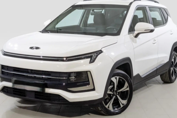 Прокат авто moskvich 3 эконом класса 2025 года в городе Москва Щукинская от 2952 руб./сутки, передний привод, двигатель: бензин, объем 1.5 литров, каско (Мультидрайв), ОСАГО (Мультидрайв), без водителя, недорого - RentRide