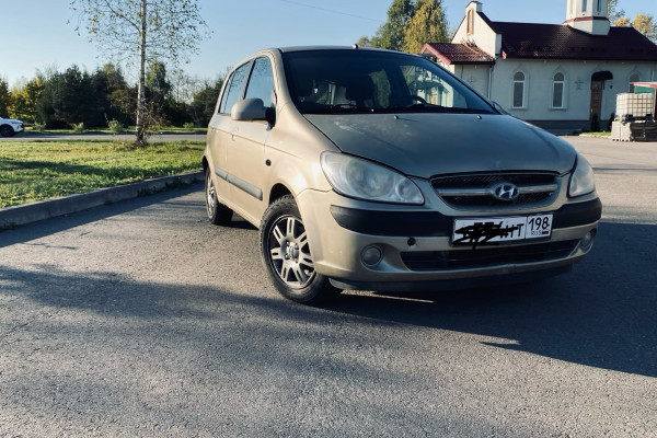 Прокат авто hyundai getz 2006 года в городе Санкт-Петербург от 1440 руб./сутки, передний привод, двигатель: бензин, объем 1.6 литров, без водителя, недорого - RentRide