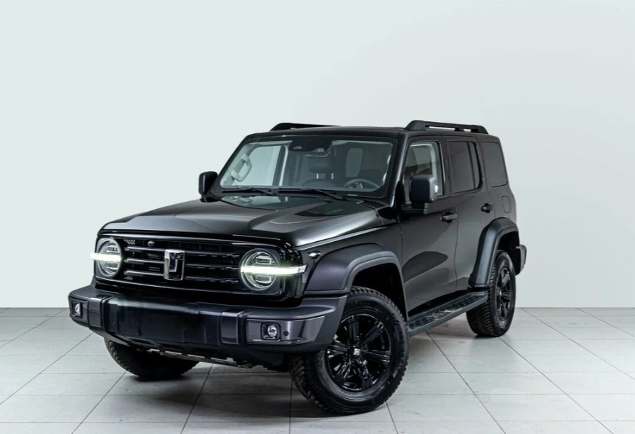 Аренда tank 300 бизнес класса 2024 года в городе Москва Чертановская от 6320 руб./сутки, полный привод, двигатель: бензин, объем 2 литра, каско (Мультидрайв), ОСАГО (Мультидрайв), без водителя, недорого - RentRide