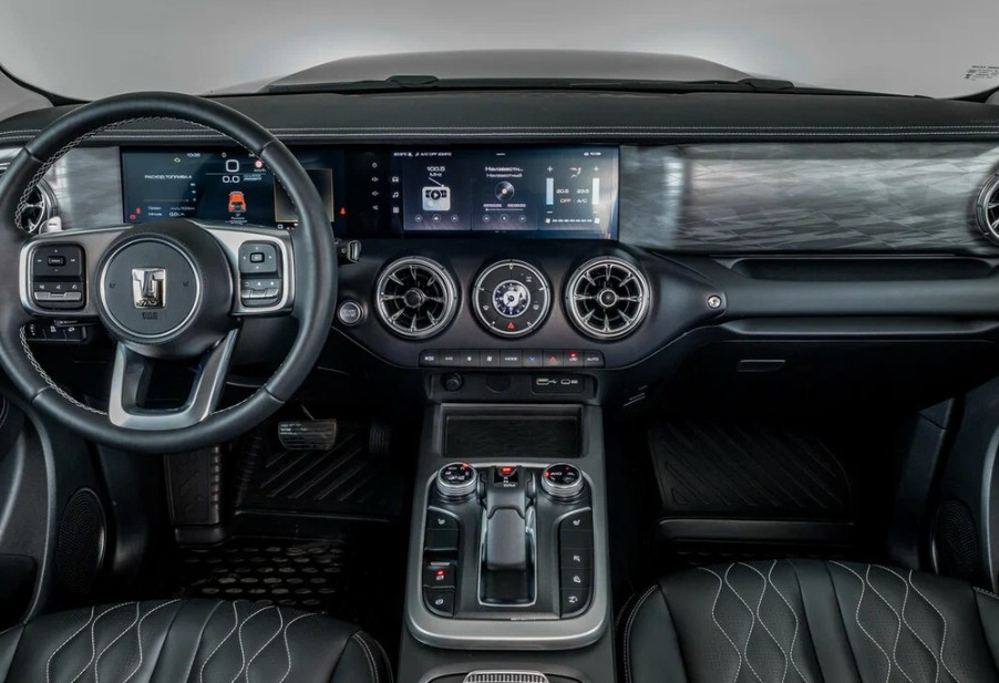 Аренда tank 300 бизнес класса 2024 года в городе Москва Чертановская от 6320 руб./сутки, полный привод, двигатель: бензин, объем 2 литра, каско (Мультидрайв), ОСАГО (Мультидрайв), без водителя, недорого, вид 11 - RentRide