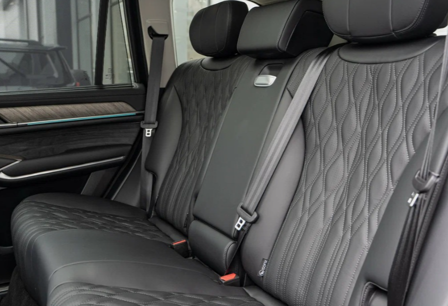 Аренда tank 500 премиум класса 2024 года в городе Москва Чертановская от 9040 руб./сутки, полный привод, двигатель: бензин, объем 3 литра, каско (Мультидрайв), ОСАГО (Мультидрайв), без водителя, недорого, вид 8 - RentRide