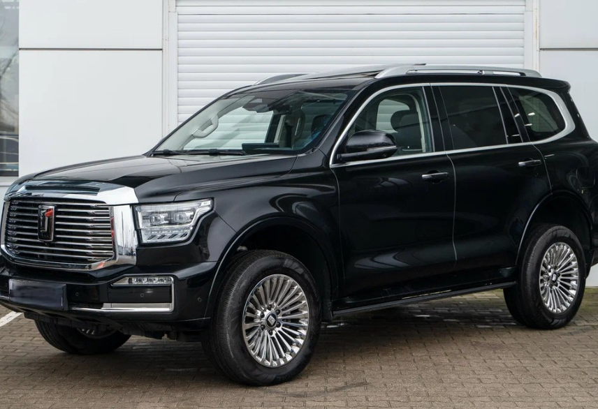 Аренда tank 500 премиум класса 2024 года в городе Москва Чертановская от 9040 руб./сутки, полный привод, двигатель: бензин, объем 3 литра, каско (Мультидрайв), ОСАГО (Мультидрайв), без водителя, недорого - RentRide