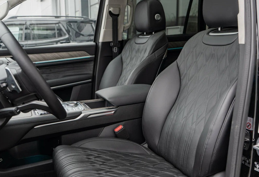 Аренда tank 500 премиум класса 2024 года в городе Москва Чертановская от 9040 руб./сутки, полный привод, двигатель: бензин, объем 3 литра, каско (Мультидрайв), ОСАГО (Мультидрайв), без водителя, недорого, вид 7 - RentRide