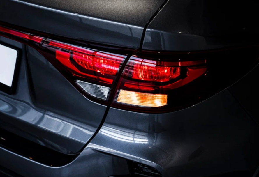 Аренда kia rio эконом класса 2024 года в городе Москва Чертановская от 2992 руб./сутки, передний привод, двигатель: бензин, объем 1.6 литров, каско (Мультидрайв), ОСАГО (Мультидрайв), без водителя, недорого, вид 9 - RentRide