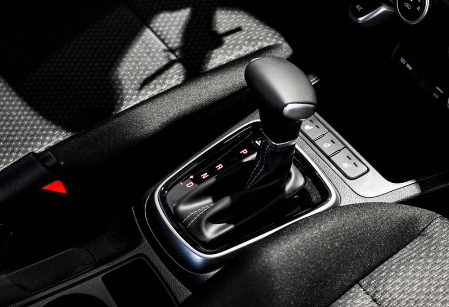 Аренда kia rio эконом класса 2024 года в городе Москва Чертановская от 2992 руб./сутки, передний привод, двигатель: бензин, объем 1.6 литров, каско (Мультидрайв), ОСАГО (Мультидрайв), без водителя, недорого, вид 14 - RentRide