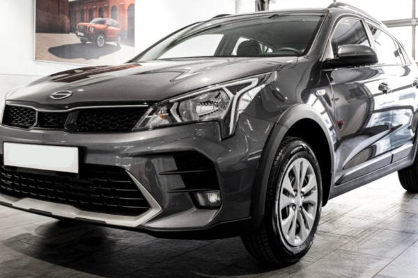 Прокат авто kia rio эконом класса 2024 года в городе Москва Щукинская от 2992 руб./сутки, передний привод, двигатель: бензин, объем 1.6 литров, каско (Мультидрайв), ОСАГО (Мультидрайв), без водителя, недорого - RentRide