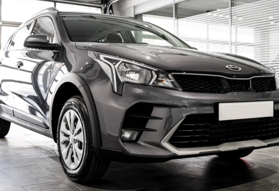 Аренда kia rio эконом класса 2024 года в городе Москва Щукинская от 2992 руб./сутки, передний привод, двигатель: бензин, объем 1.6 литров, каско (Мультидрайв), ОСАГО (Мультидрайв), без водителя, недорого, вид 3 - RentRide