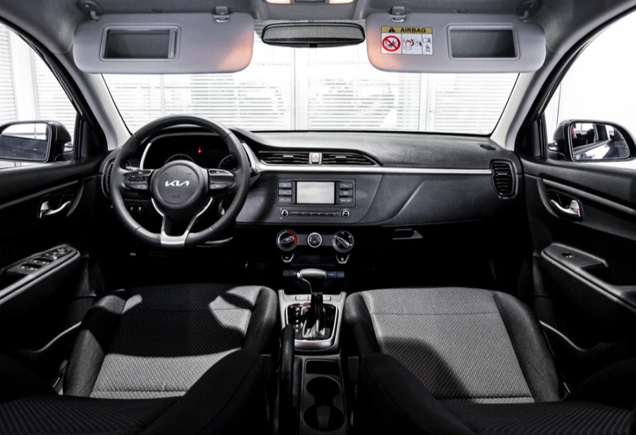 Аренда kia rio эконом класса 2024 года в городе Москва Щукинская от 2992 руб./сутки, передний привод, двигатель: бензин, объем 1.6 литров, каско (Мультидрайв), ОСАГО (Мультидрайв), без водителя, недорого, вид 12 - RentRide