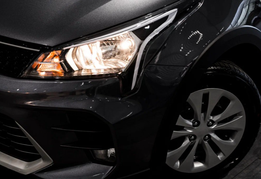 Аренда kia rio эконом класса 2024 года в городе Москва Щукинская от 2992 руб./сутки, передний привод, двигатель: бензин, объем 1.6 литров, каско (Мультидрайв), ОСАГО (Мультидрайв), без водителя, недорого, вид 8 - RentRide