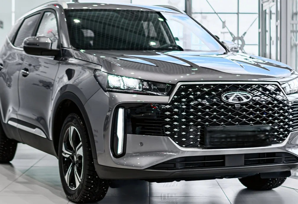 Аренда chery tiggo-4 стандарт класса 2025 года в городе Москва Щукинская от 3520 руб./сутки, передний привод, двигатель: бензин, объем 1.5 литров, каско (Мультидрайв), ОСАГО (Мультидрайв), без водителя, недорого, вид 2 - RentRide