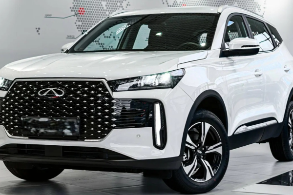 Прокат авто chery tiggo-4 стандарт класса 2025 года в городе Москва Чертановская от 3520 руб./сутки, передний привод, двигатель: бензин, объем 1.5 литров, каско (Мультидрайв), ОСАГО (Мультидрайв), без водителя, недорого - RentRide